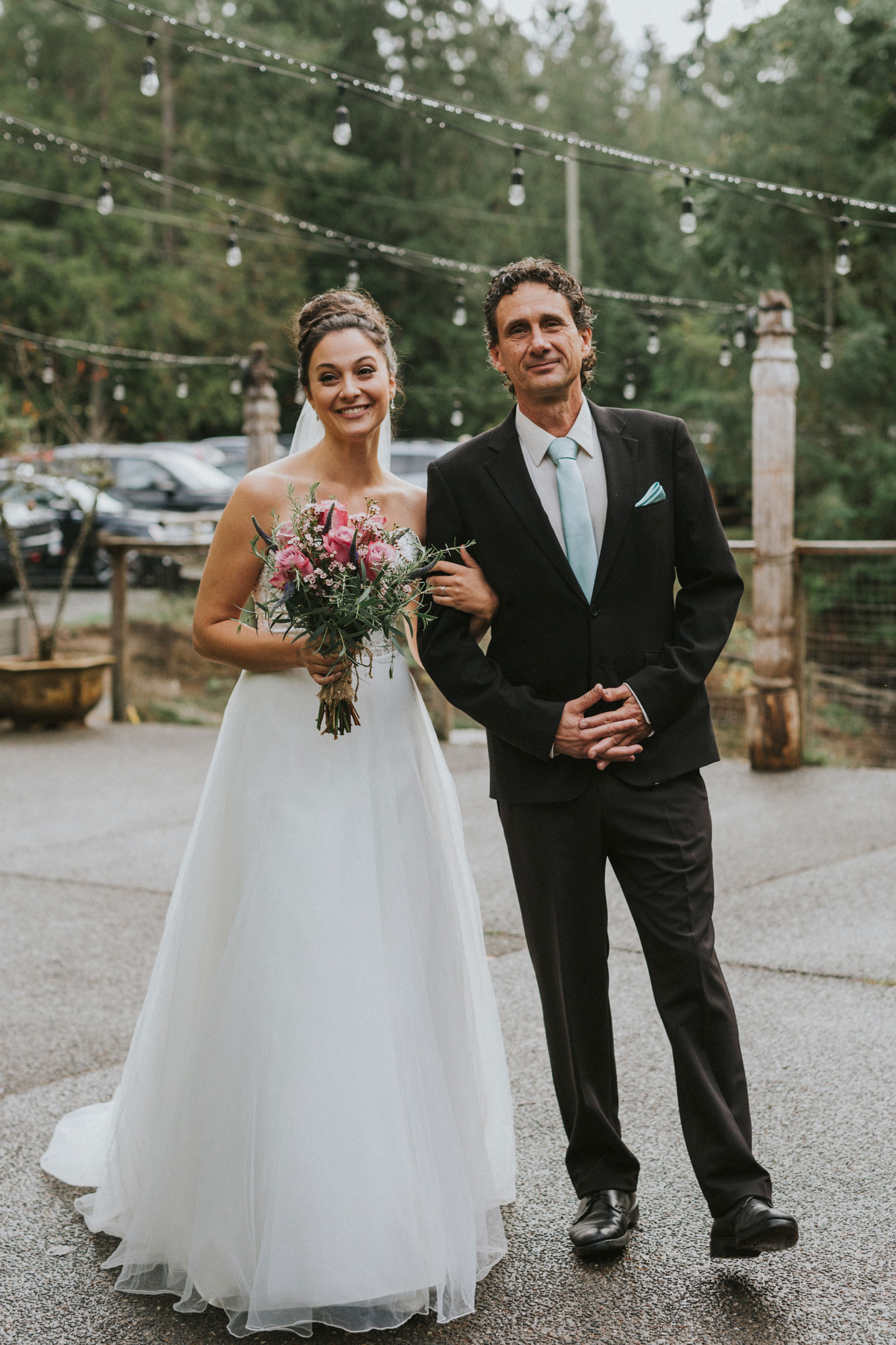 Bride and her father before the ceremony